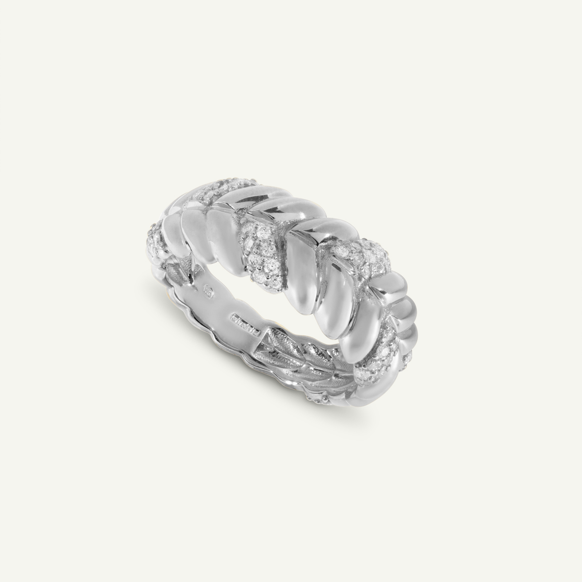 Luss White Gold Ring