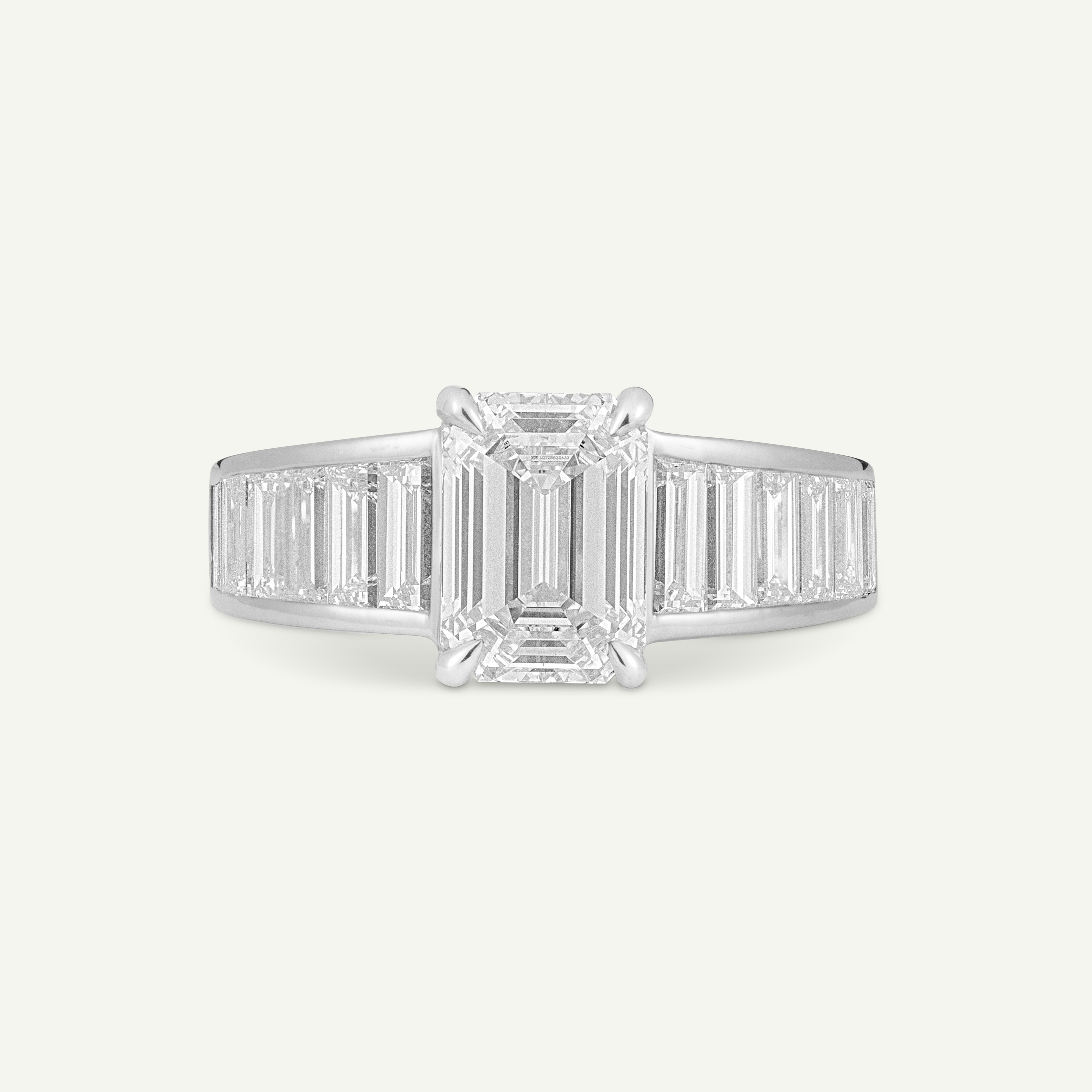 Arran White Gold Ring