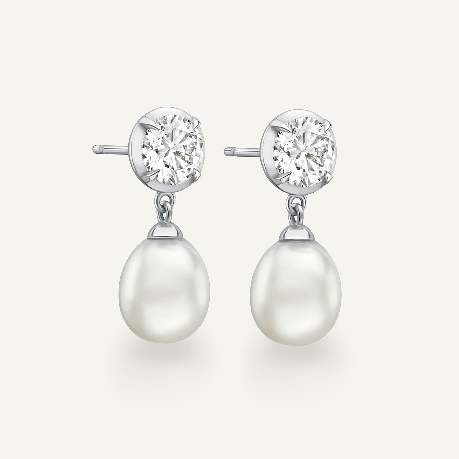 Beauly White Gold Earrings