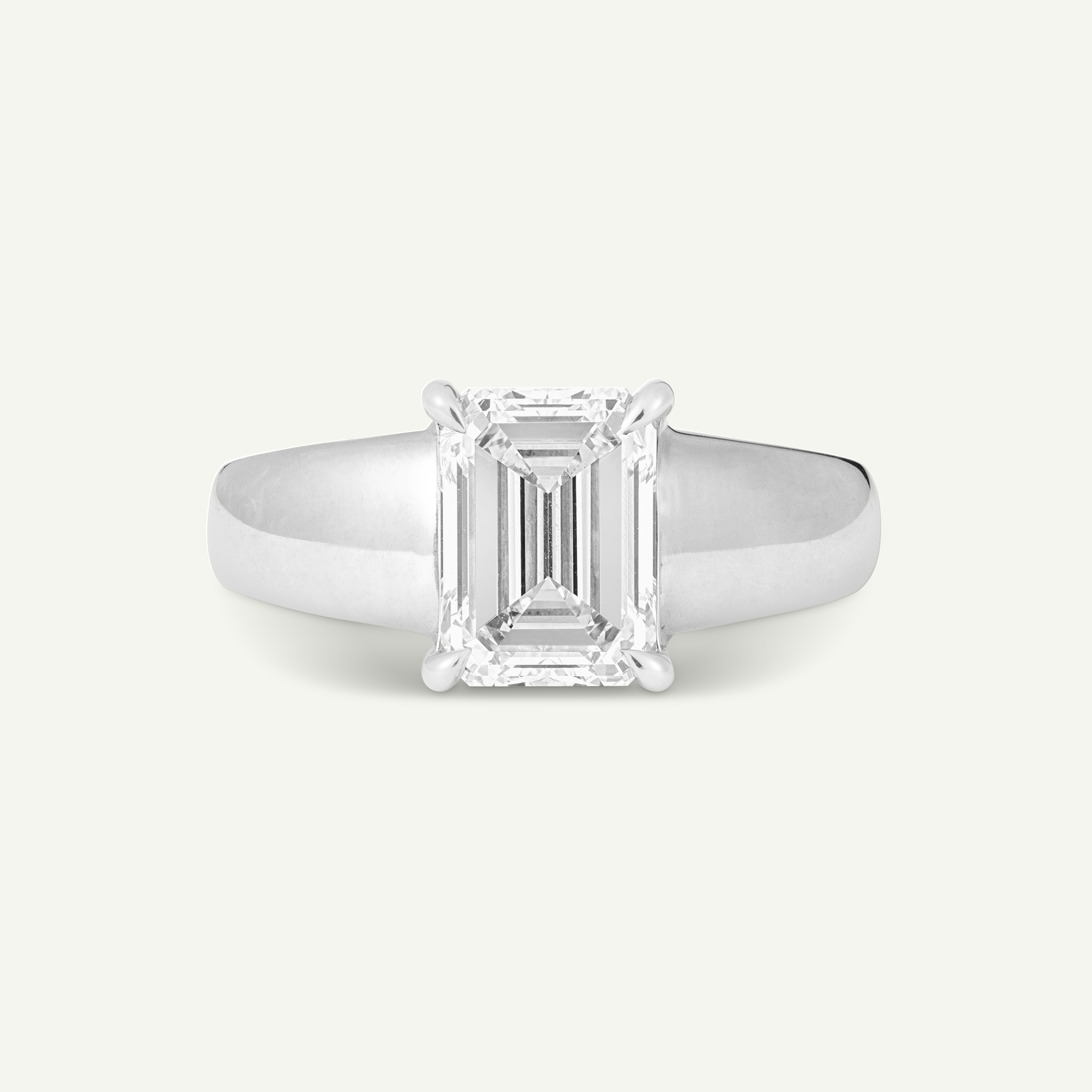 Clova White Gold Ring