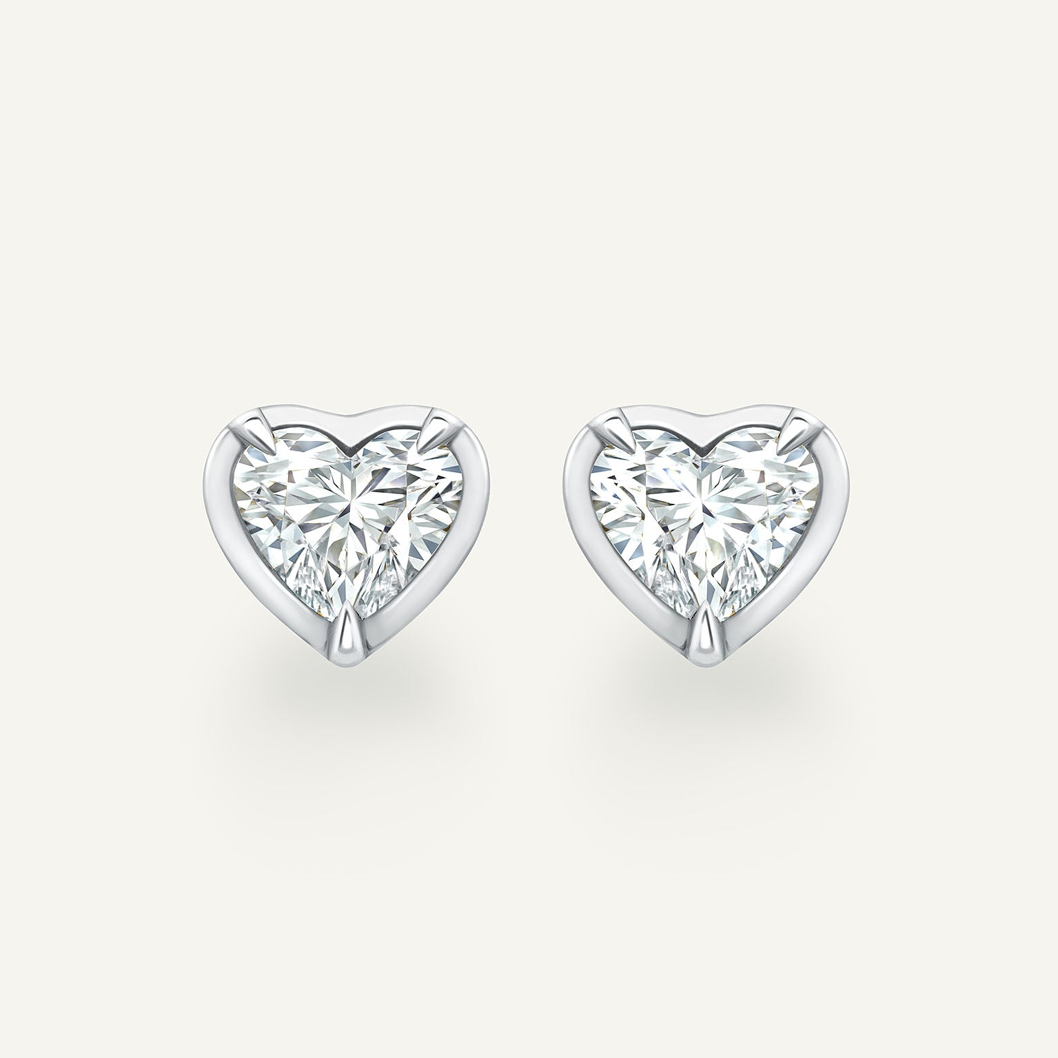 Heart White Gold Bute Studs