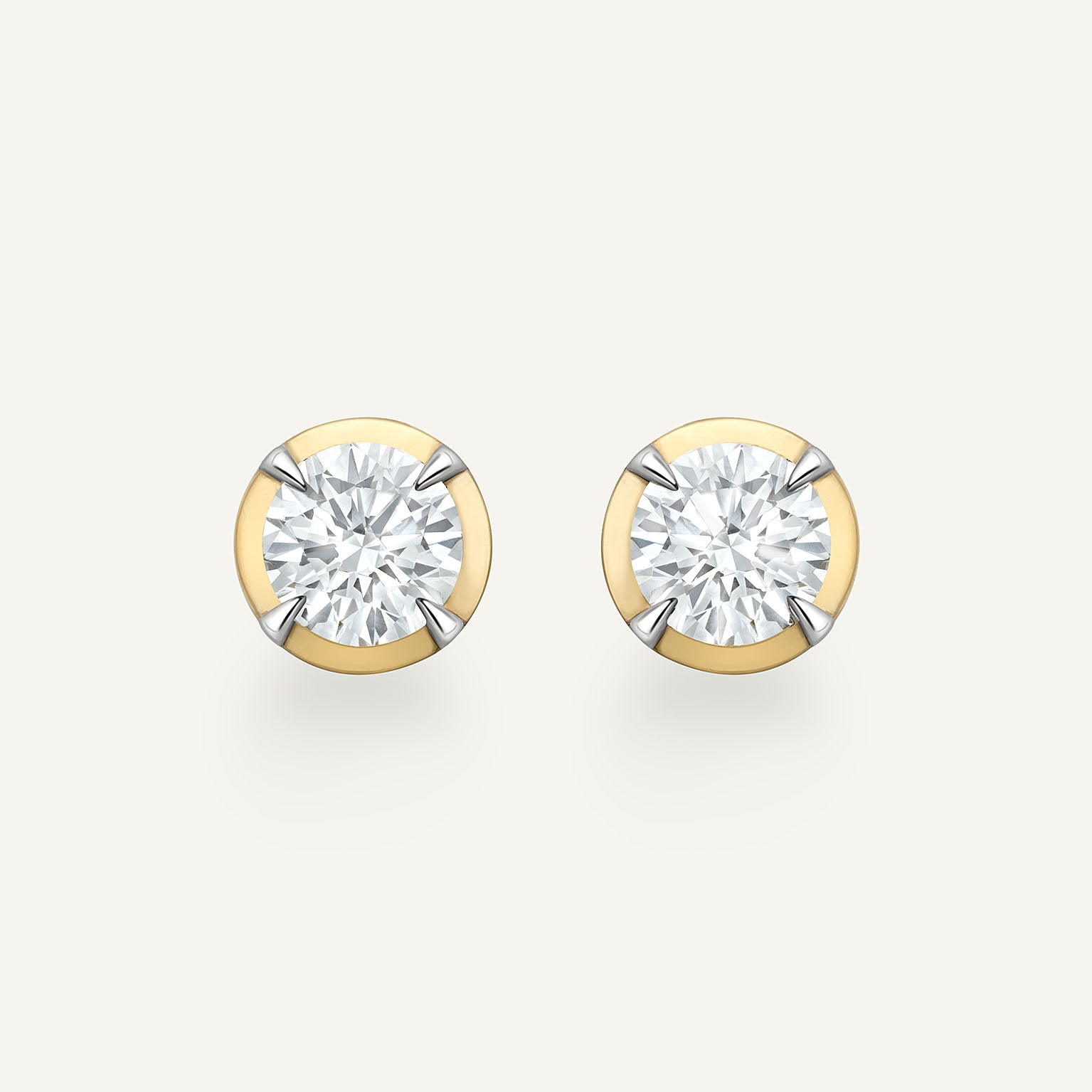 Round Yellow Gold Bute Studs