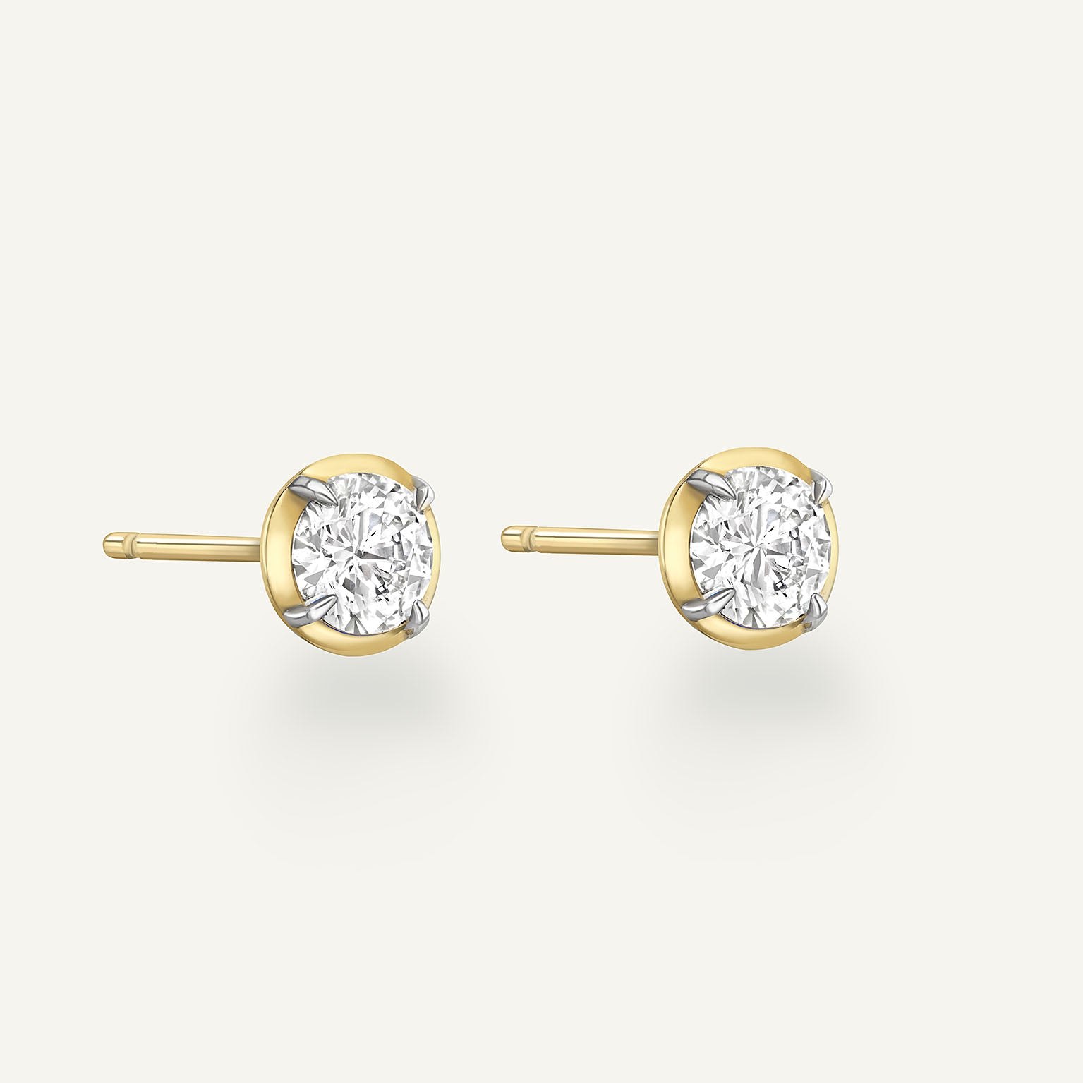 Round Yellow Gold Bute Studs