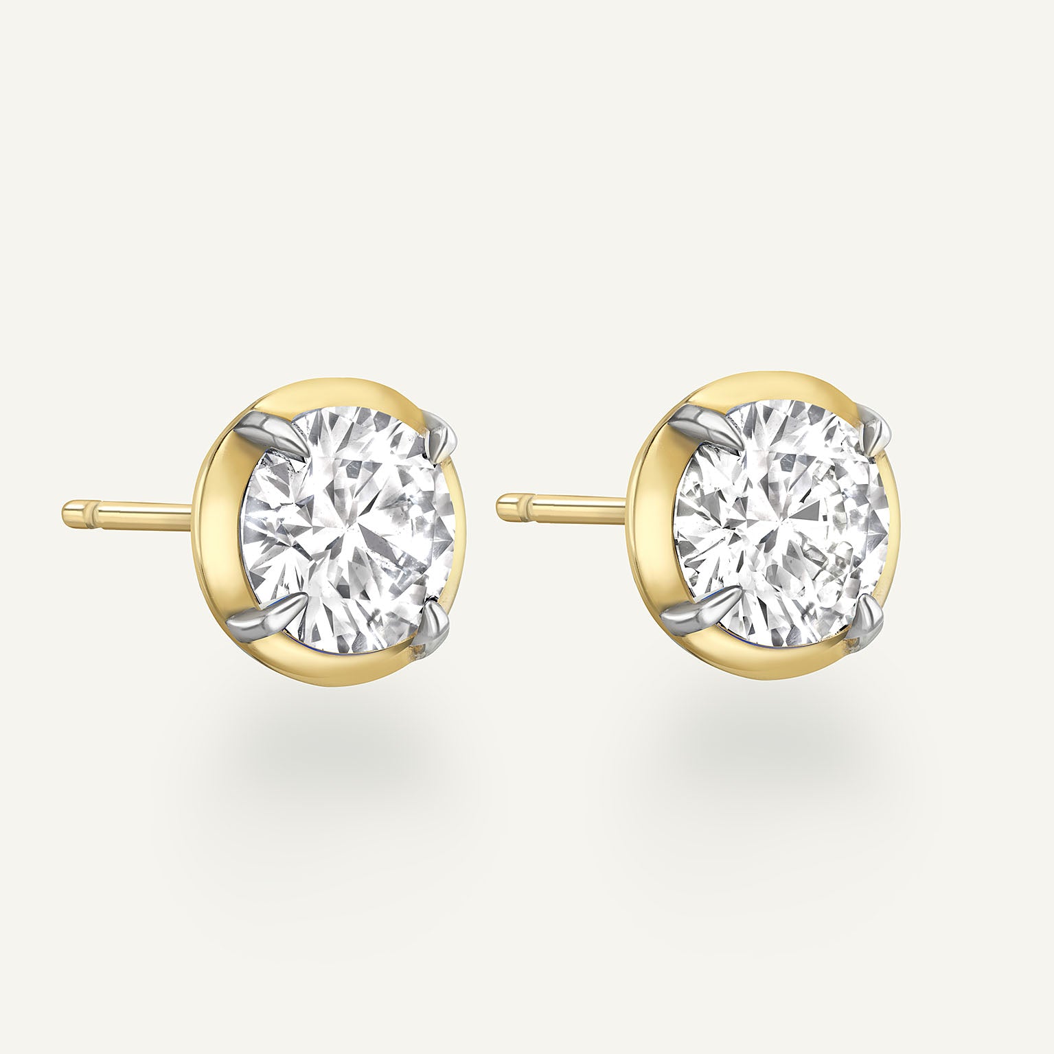 Round Yellow Gold Bute Studs