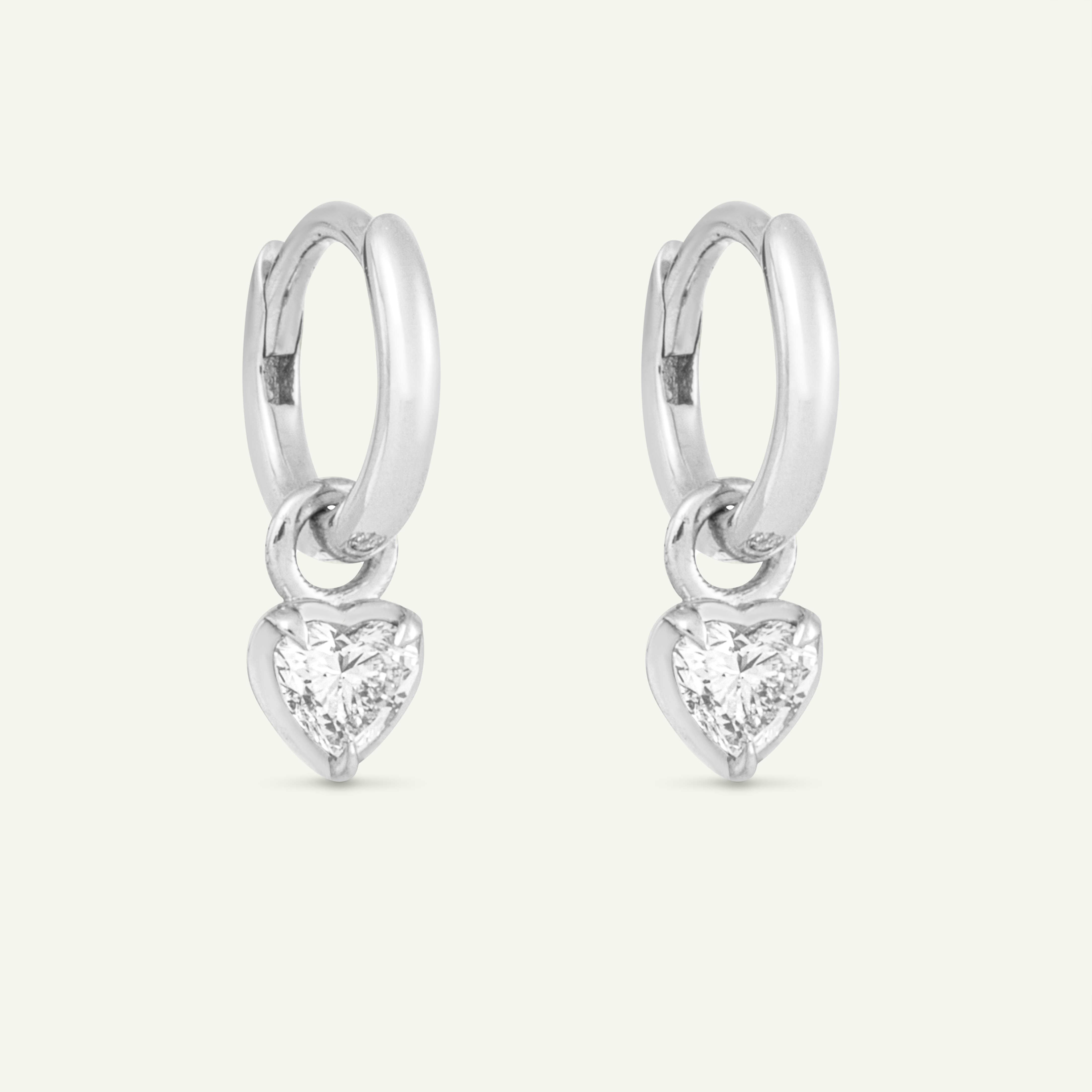 Medium Heart Kildonan White Gold Earrings