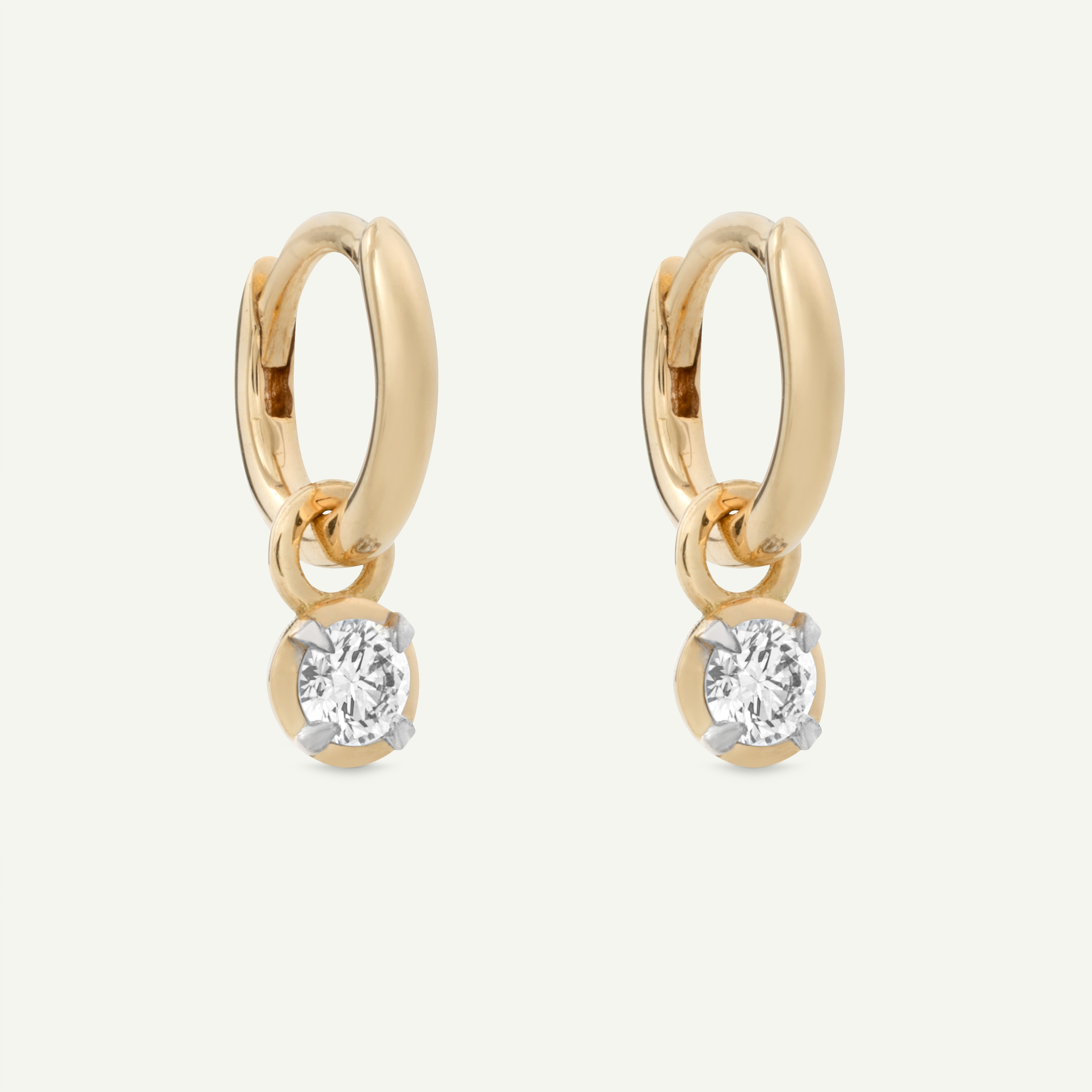 Small Round Kildonan Yellow Gold Earrings