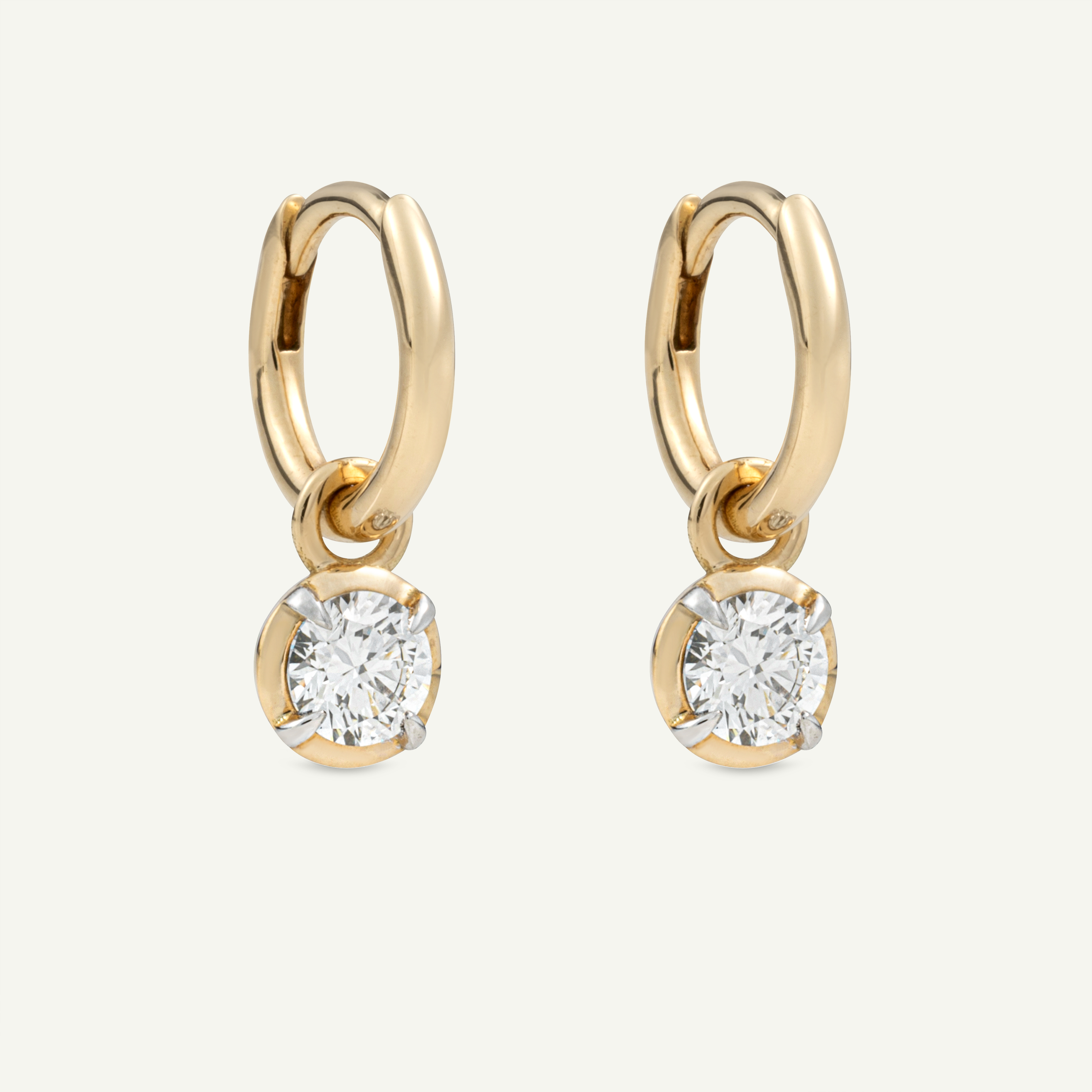 Medium Round Kildonan Yellow Gold Earrings