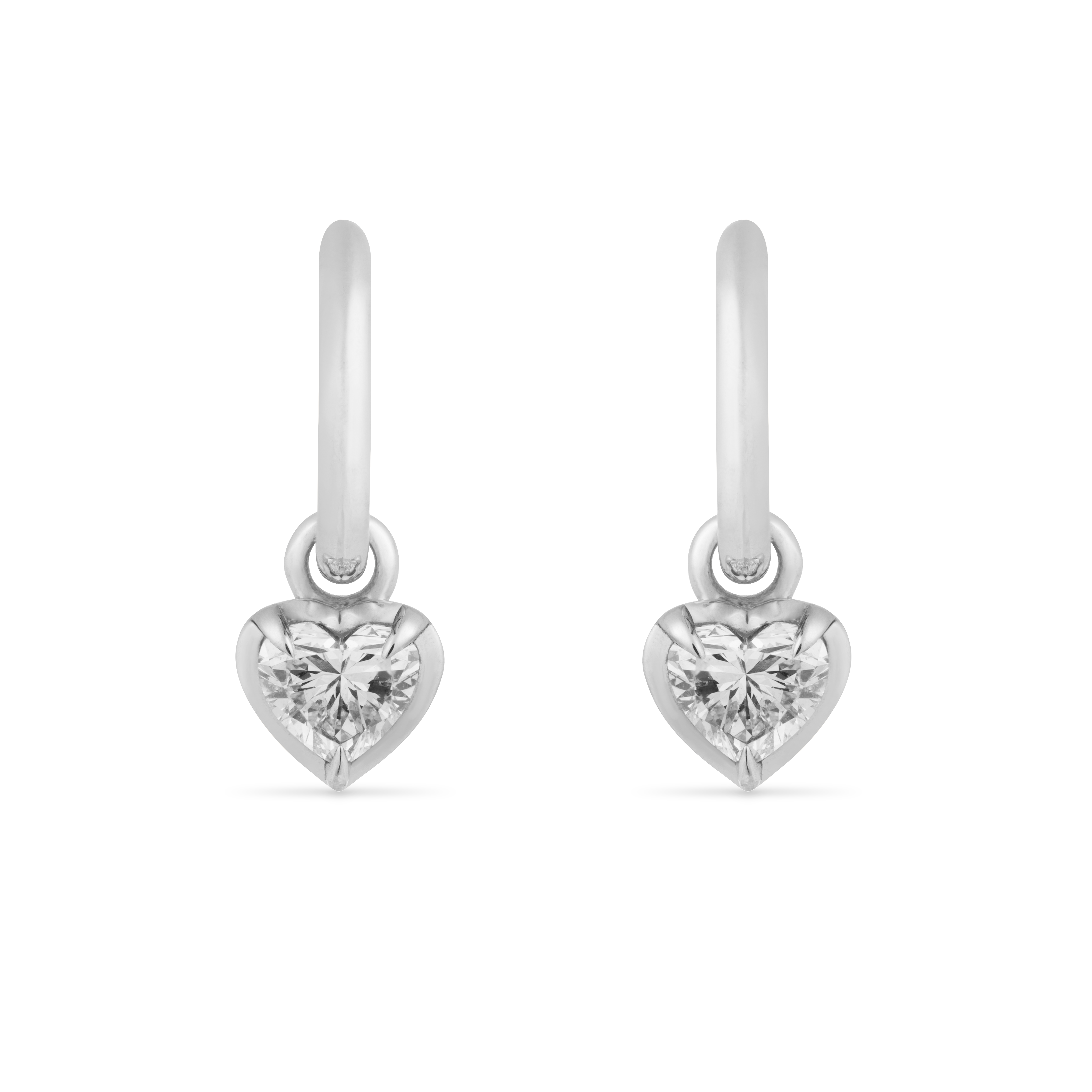 Medium Heart Kildonan White Gold Earrings