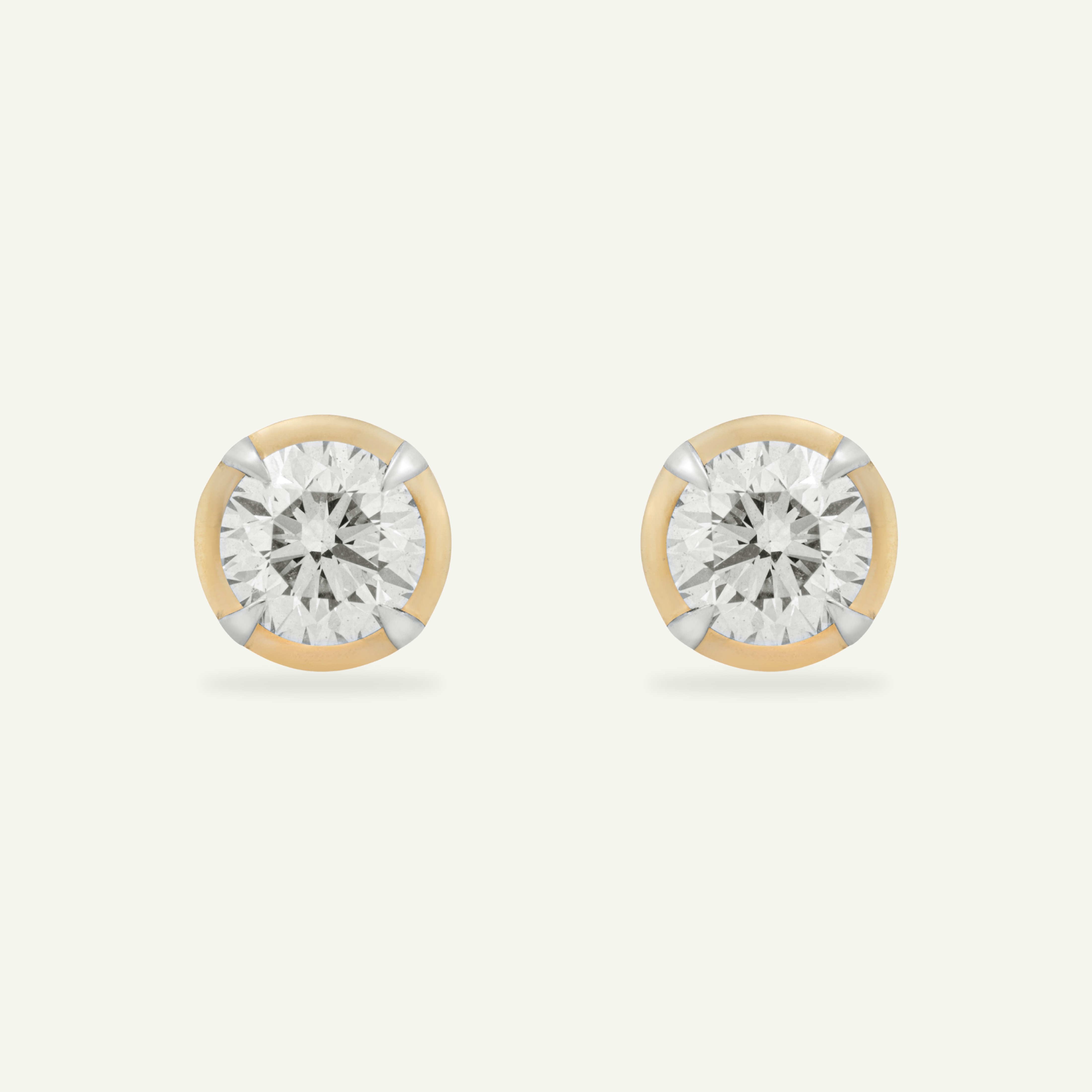Round Yellow Gold Bute Studs